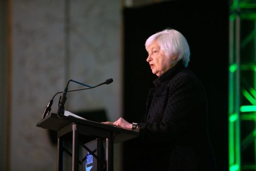Neueste Unternehmensnachrichten über US-Finanzministerium schließt Solarbarren und Wafer in 25% Steuergutschrift ein